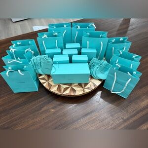 Tiffany & Co. Turquoise Gift Bags and Boxes Collection